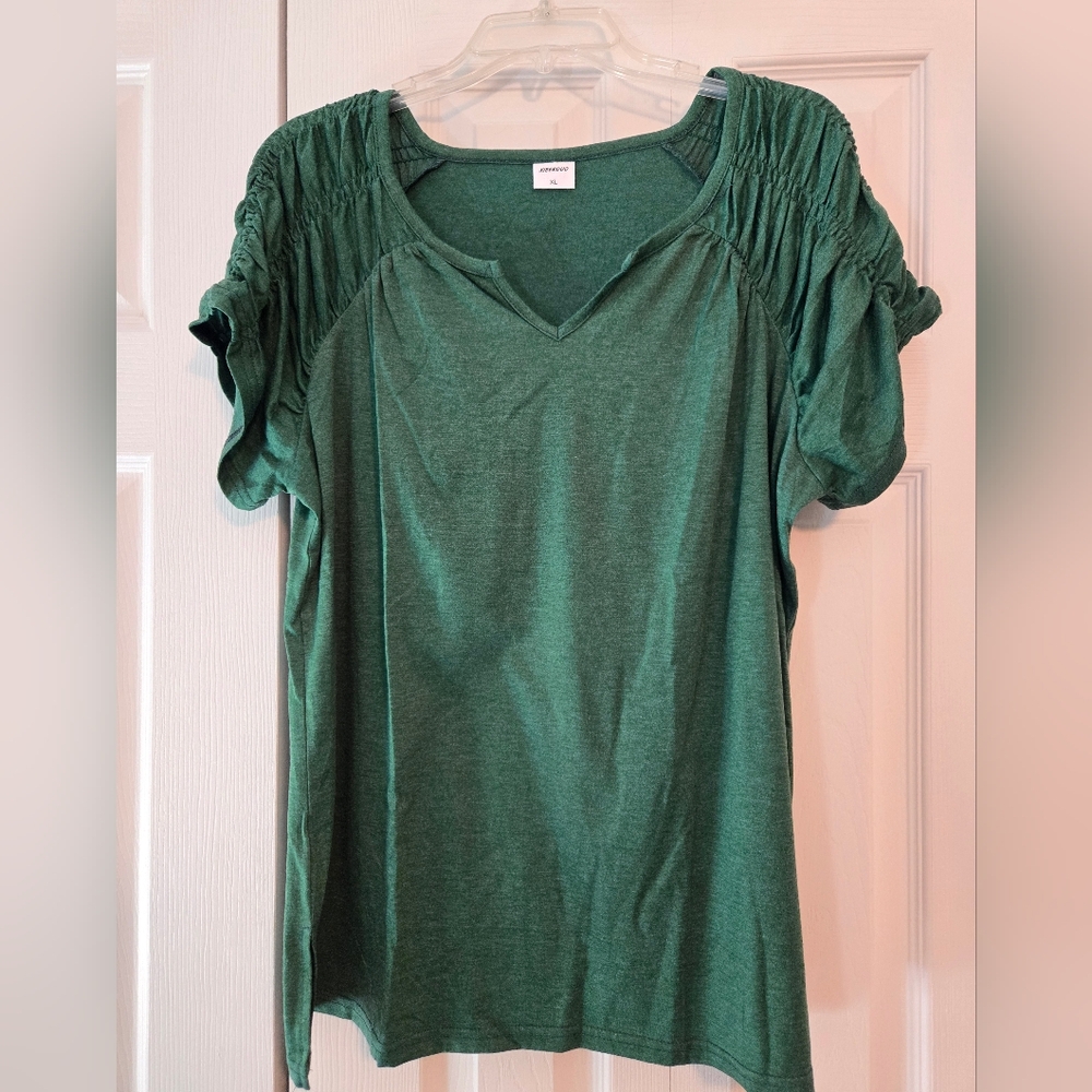 XIEERDUO Womens Summer Tops Casual V Neck T Shirts Short Sleeve Shirts Loose Fit